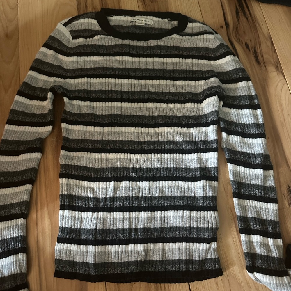 American Eagle long sleeve.